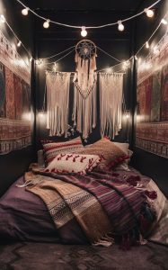 a-cozy-intimate-boho-bedroom-bed-piled (2)